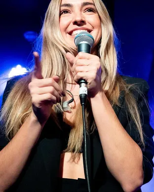 Katelyn Tarver Los Angeles
