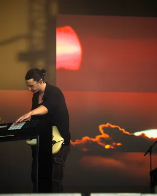 Petit Biscuit Los Angeles