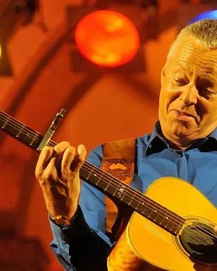 Tommy Emmanuel San Juan Capistrano