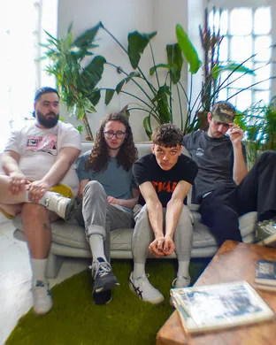 Worry Club Los Angeles